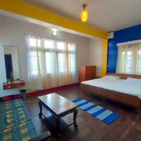 Bed and Breakfast The Travelista Шимла Экстерьер фото