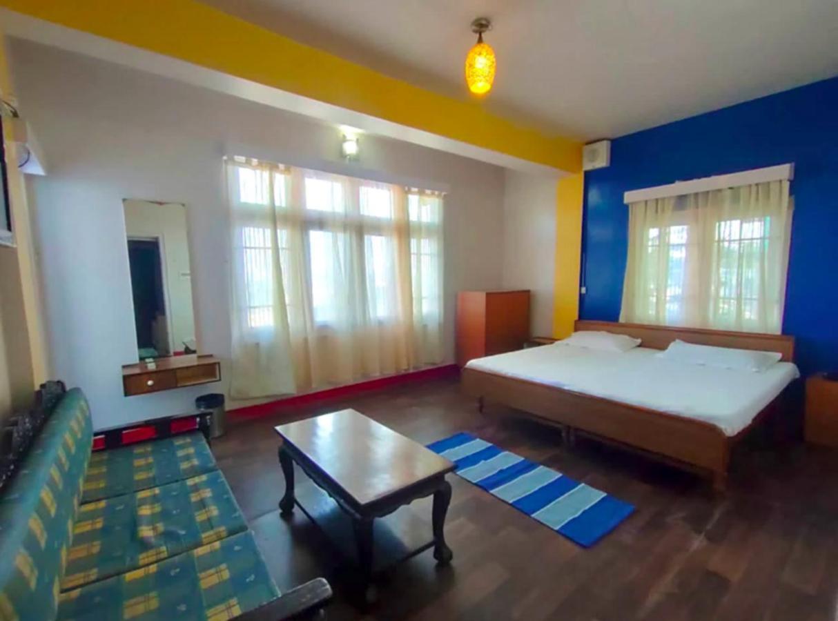 Bed and Breakfast The Travelista Шимла Экстерьер фото